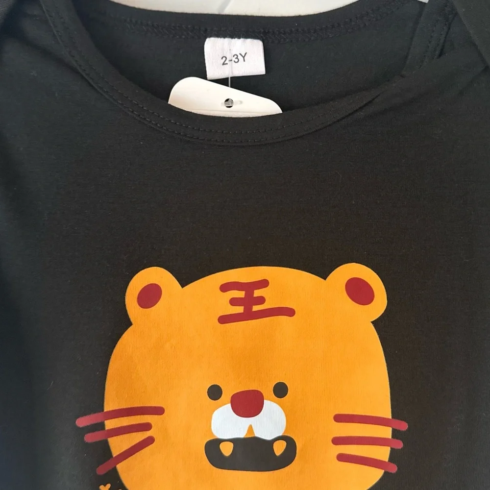 Baby Onesie ~ Black with Orange Tiger - Size 2-3 Years - Picture 2 of 3